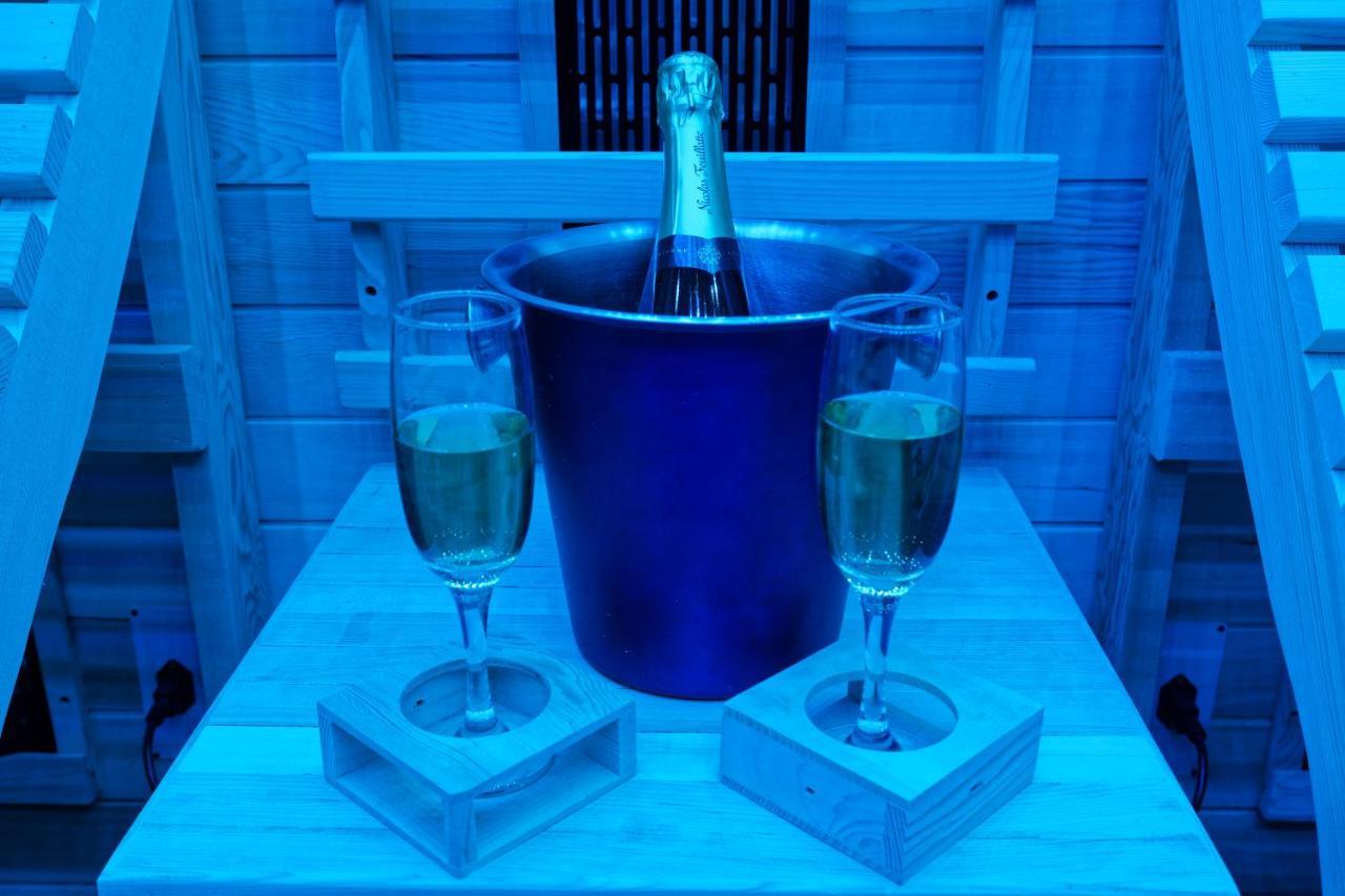 Romance Spa Nuit D'Amour El Havre Exterior foto